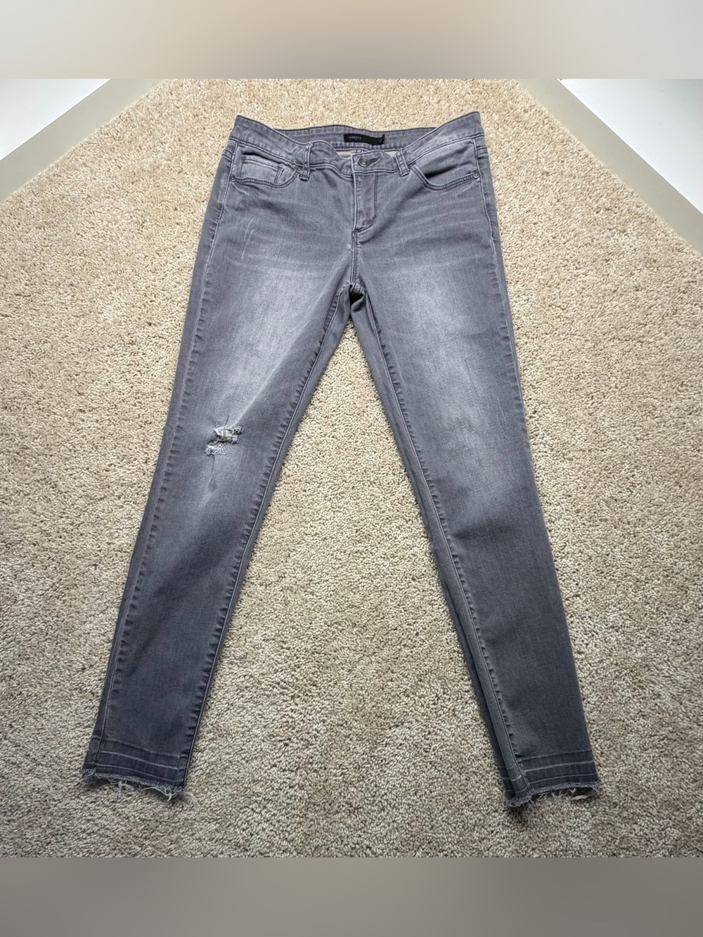 Harper Skinny Distressed Jeans